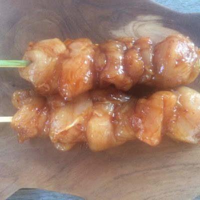 Kipspies-in-satemarinade-400x400